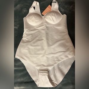 Honey-love Liftware Tank Bodysuit NWT